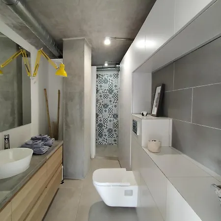 Loft *